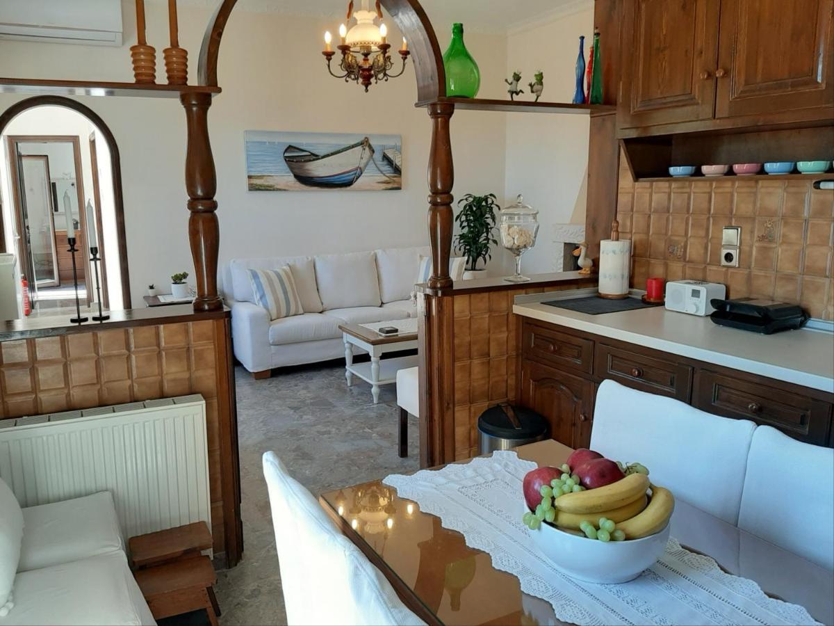 펠레카스 Kontis Apts 아파트 외부 사진