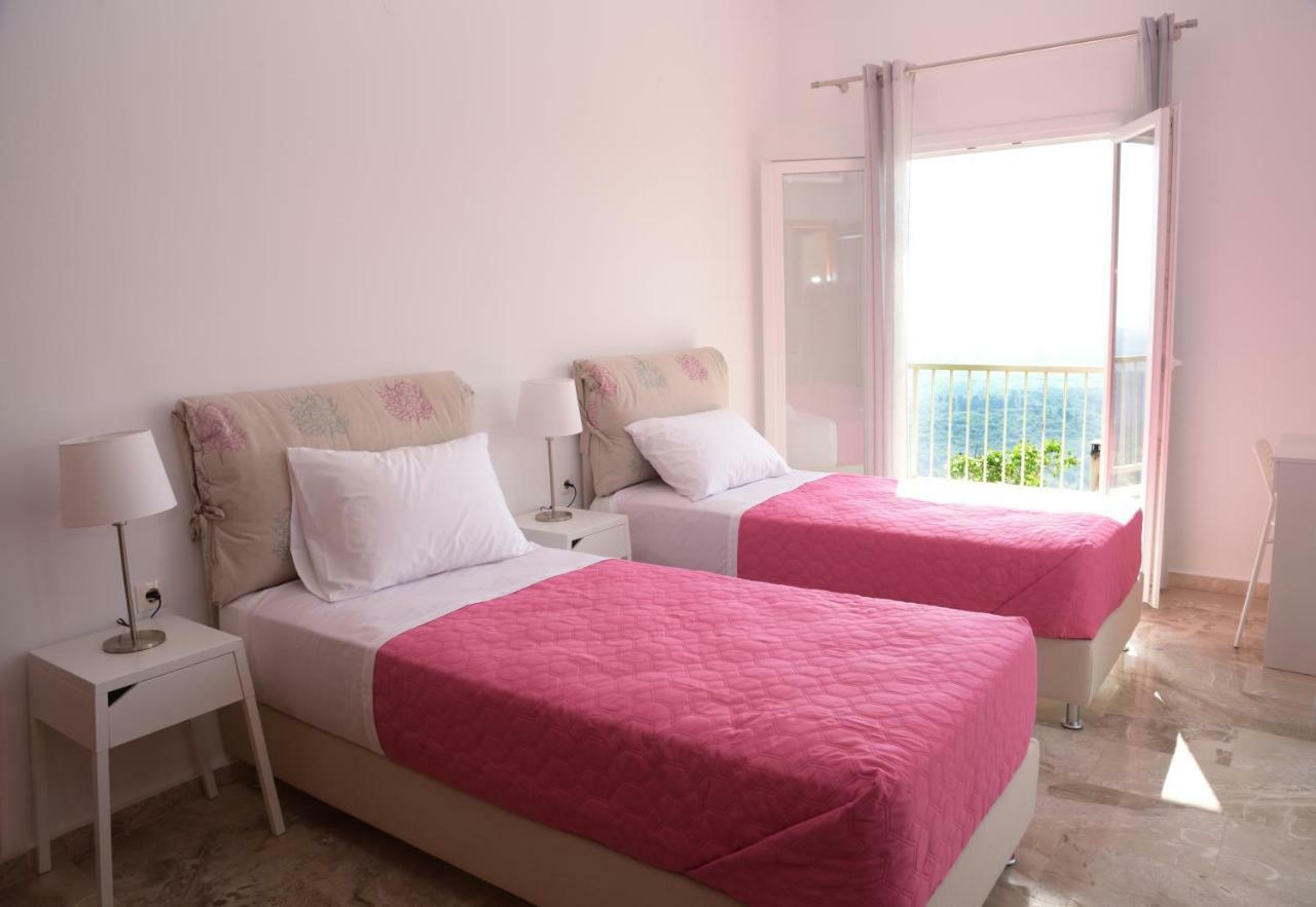펠레카스 Kontis Apts 아파트 외부 사진