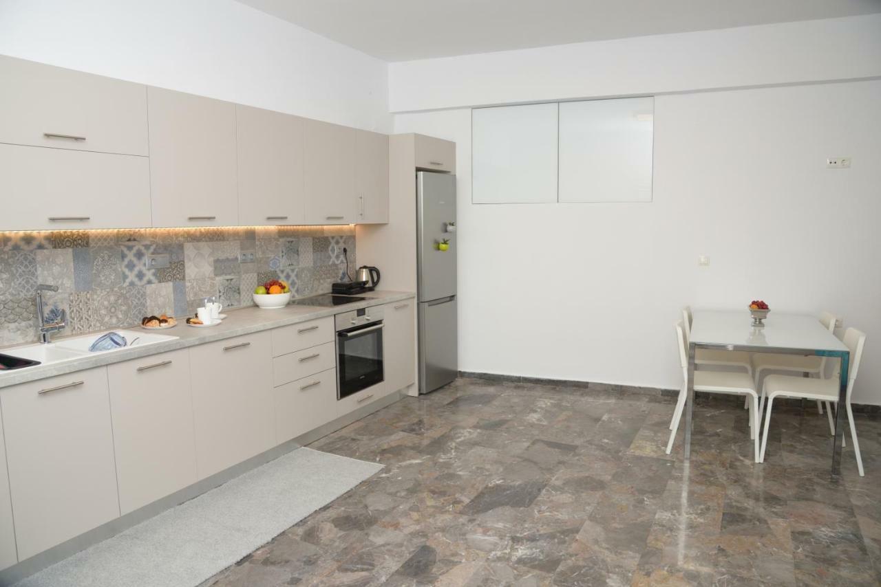 펠레카스 Kontis Apts 아파트 외부 사진