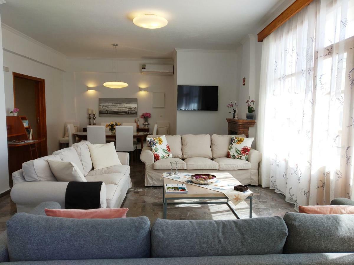 펠레카스 Kontis Apts 아파트 외부 사진
